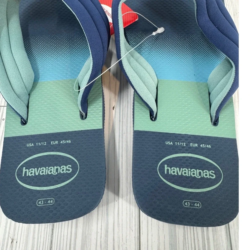 Havaianas Men's Size 11/12 Blue Urban Print Sandals Flip-Flop Padded Straps‎ New